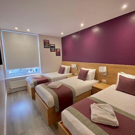 אנפילד Holtwhites Hotel מראה חיצוני תמונה