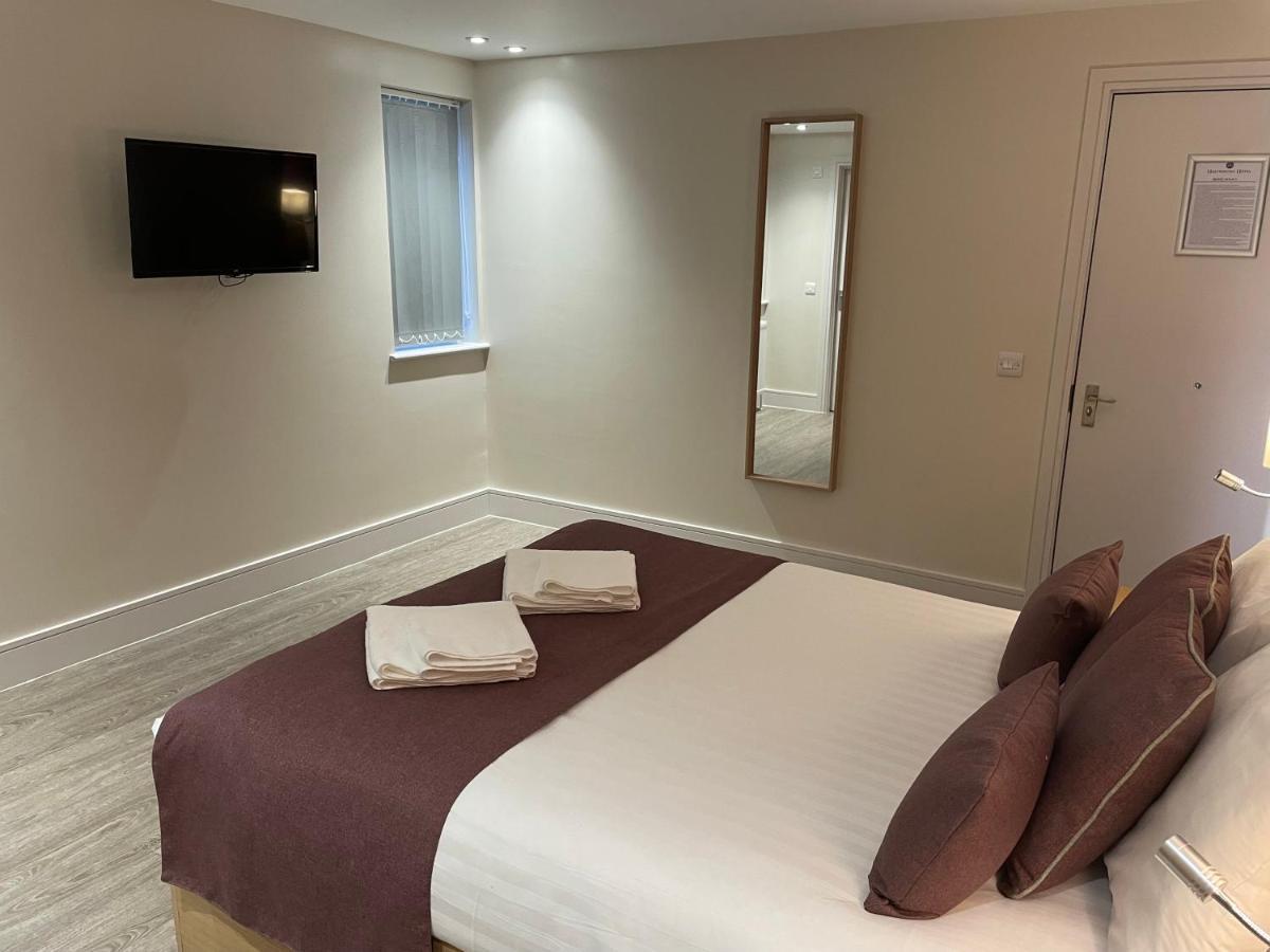 אנפילד Holtwhites Hotel מראה חיצוני תמונה