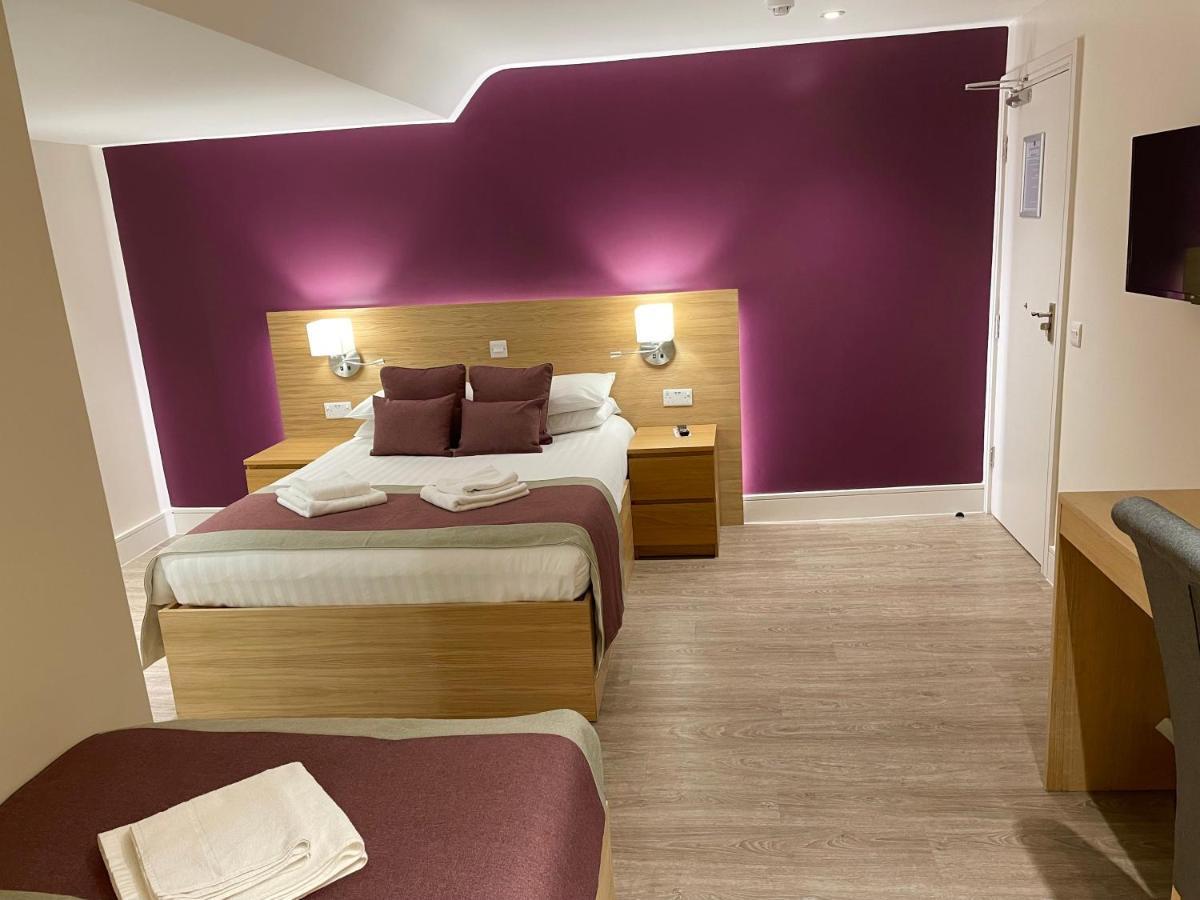 אנפילד Holtwhites Hotel מראה חיצוני תמונה