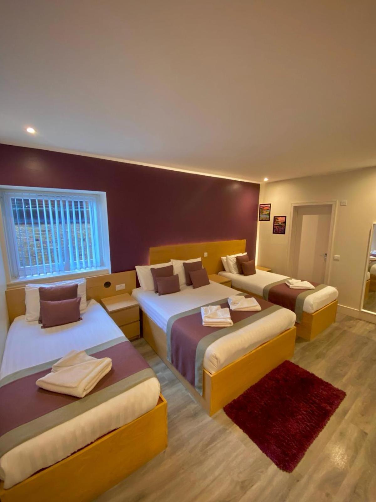 אנפילד Holtwhites Hotel מראה חיצוני תמונה
